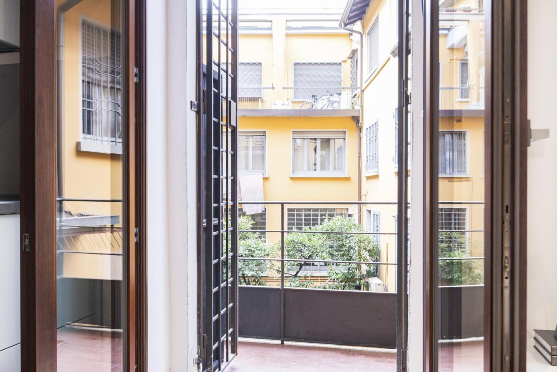 Easylife - Studio Con Balcone In Risorgimento Daire Milano Dış mekan fotoğraf